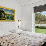 Holiday home Sigrun - 300m From The Sea By Interhome