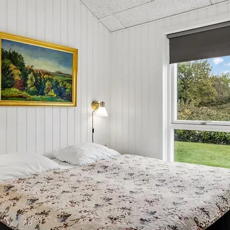 Ferienhaus Sigrun - 300m From The Sea By Interhome
